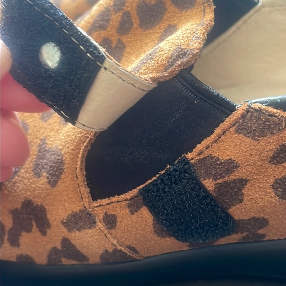 Alegria Women's Kara Leopard Clogs euro 37/6.5 - Picture 8 of 10